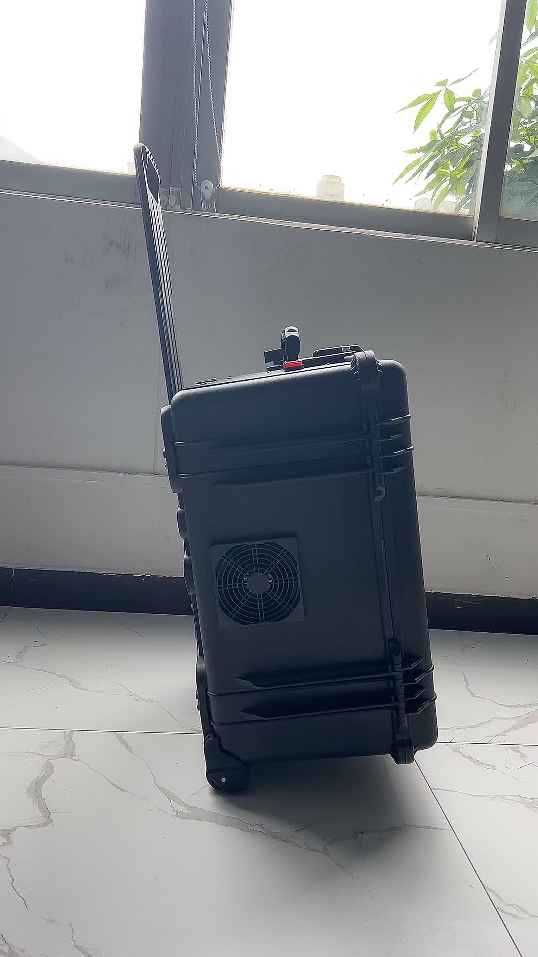 太仆寺手拉箱型移动通信干扰器